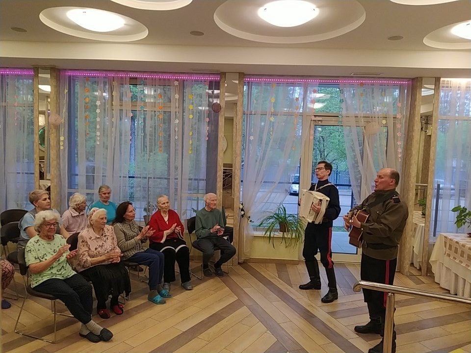 blagotvoritelnyj-koncert-folklornogo-teatra-zabava-2